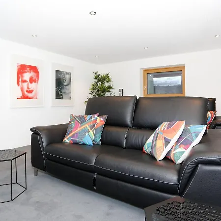 Von Capeller By Interhome